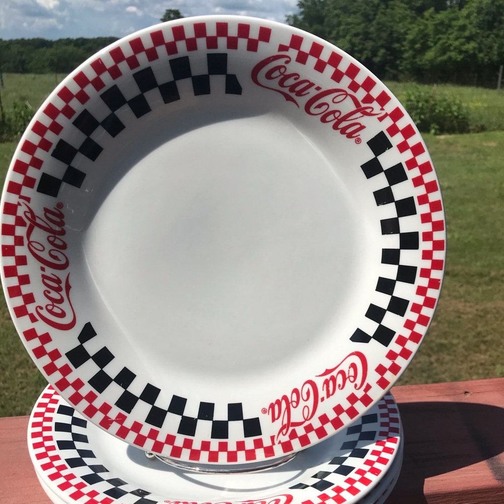 Coca-Cola plates
